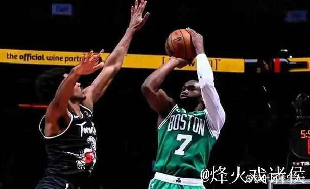 凯尔特人力克猛龙 豪取五连胜 凯尔特人力克猛龙 豪取五连胜